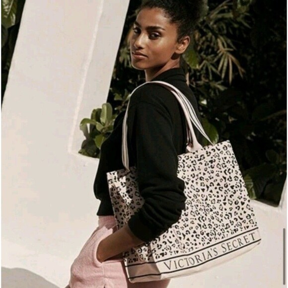 Victoria's Secret Y2K Leopard Print Logo Tote Bag - Picture 14 of 14